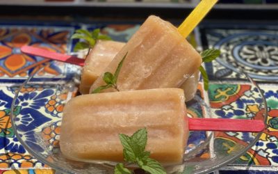 Gut-Healthy Recipe: Peach Green Tea Lemonade Popsicles